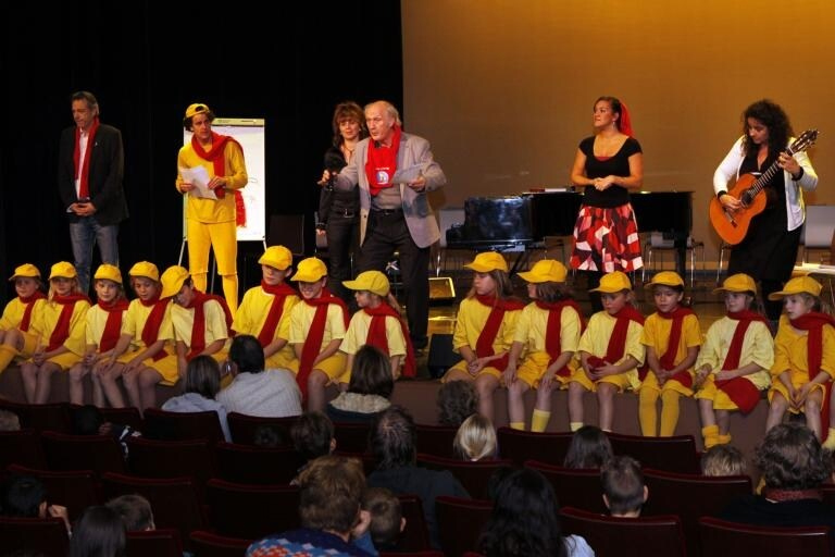 File:Voorleesboek presentatie Sacha Wunderink.jpg